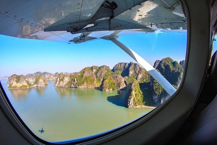 Halong Bay Seaplane Tour with Transfer from Hanoi by expressway