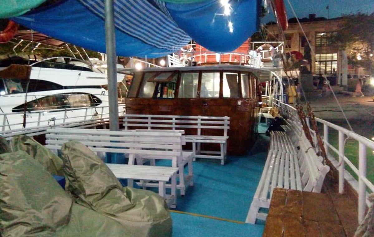 Rhodes sea cruises (6 hours pleasure cruise)