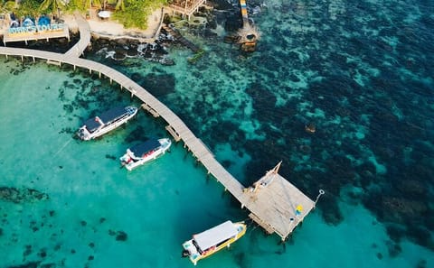 Snorkeling Tour with BBQ Lunch and Drone Photos in Phu Quoc