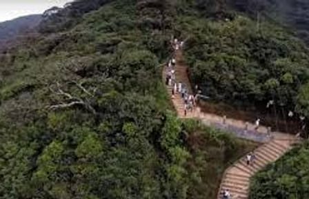 Day Trek to Adam's Peak from Kandy, Sri Lanka
