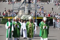 Private Tour to the Sanctuary of Fatima, Nazare, and Obidos 3