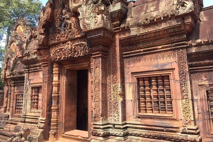 Private One Day to Banteay Srei, Beng Mealea and Rolous Group 5