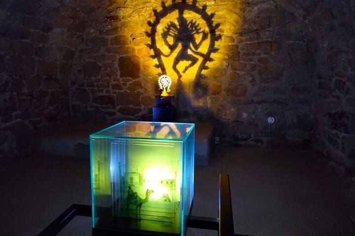 Gobustan-Mud volcanoes-Fire temple-Fire Mountain-tour-Private_tour-free-Ganesh-Shiva