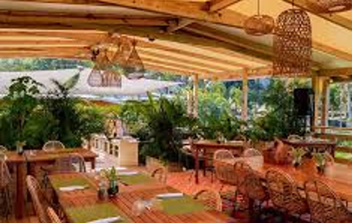 Lottery Farm, French St. Martin and Dutch Philipsburg Tour