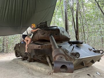 Cu Chi tunnel