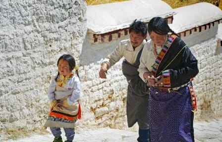 7-Day Nature and Sightseeing Tour in Lhasa, Tibet