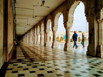 Delhi: Old & New Delhi Full or Half Day Tour