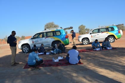 Private 4×4 Desert Drive, Wadi Shawaka Pool Visit with Lunch box