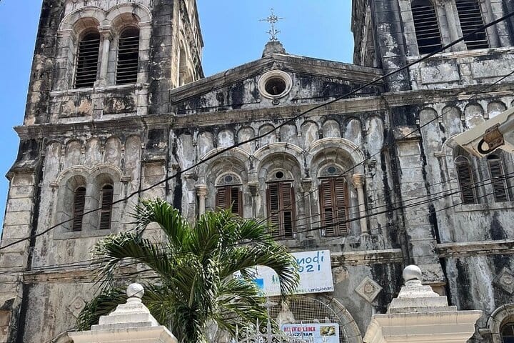 Stone town walking city tour and Nakupenda sandbank with lunch 7