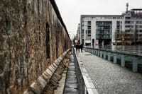 Private Behind the Berlin Wall & Cold War Berlin Tour 1