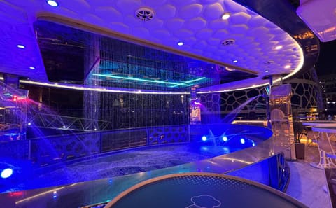 Dinner Cruise on the Lotus Mega Yacht at Marina Beach, Dubai