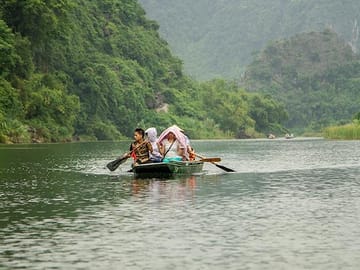 Hoa Lu - Trang An
