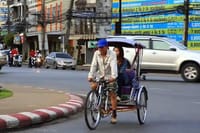 Chiang Rai Night Adventure: Dinner, Cultural Show & Trishaw Ride 1