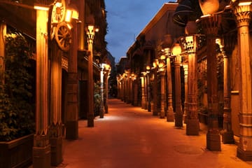 Kashgar tour: Old City exploration and local food tasting