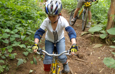 Mountain Bike Tour in Chiang Mai's Rainforest and Lake