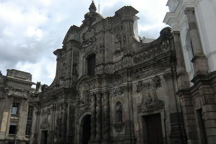 La Compa&ntilde;ia; Quito's most embellished church