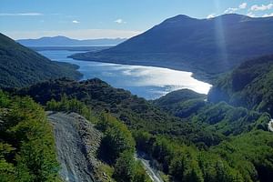 Escondido and Fagnano Lakes Tour with Breakfast in Stay