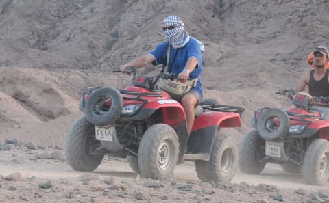 Quad Bike Adventure in the Hurghada Desert, Egypt