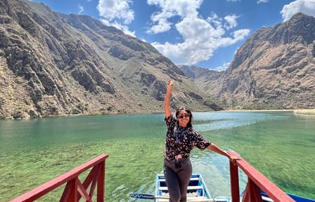 Day Tour from Lima to Huancaya for Adventure and Birdwatching