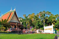 Entrance to Loro Park with transfer 4