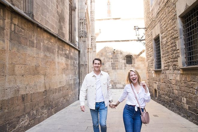 Photoshoot tour in Barcelona secret corners