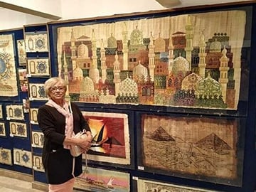 Cairo Shopping tour Private Papyrus Essential oils Bazar Cotton