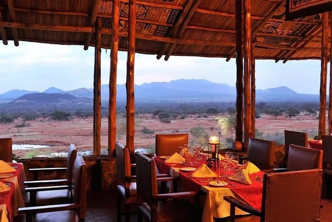 Dining at Kilaguni Serena