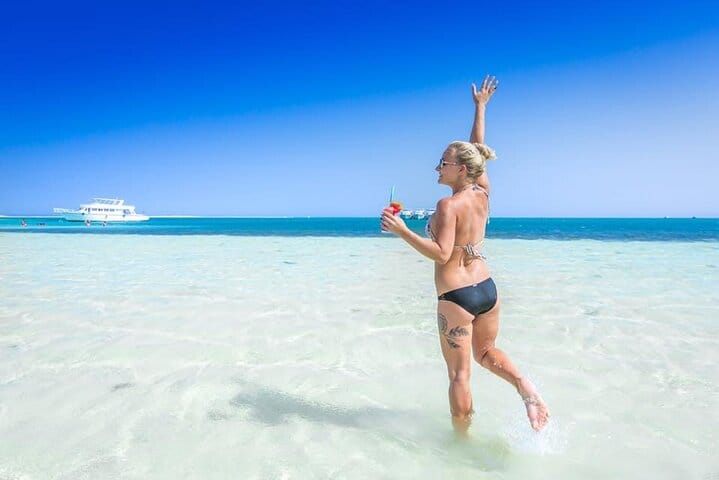 Orange Bay Snorkeling Sea Trip &amp; Water Sports Banana boat &amp; Quadra -Hurghada