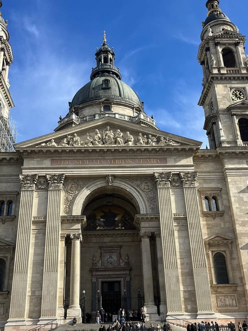 Budapest Parliament and Saint Stephen Basilica Combo tickets 9