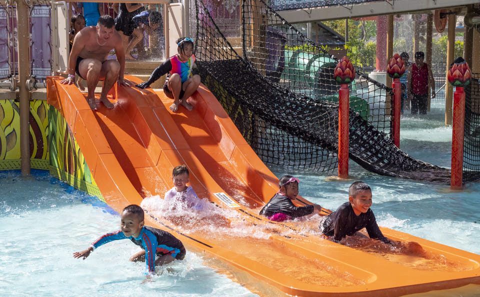 Pattaya: Ramayana Water Park Entry Ticket