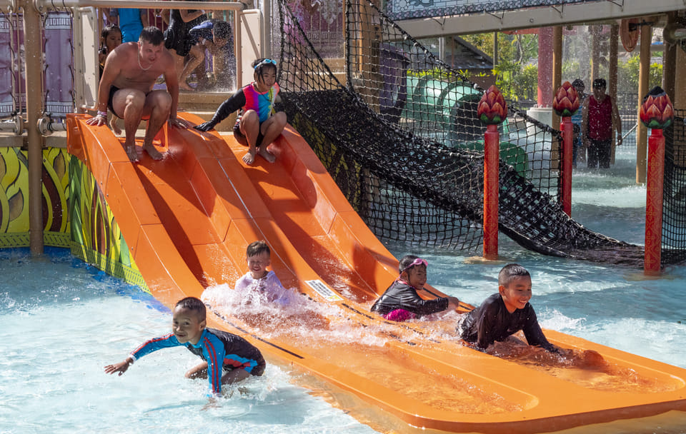 Pattaya: Ramayana Water Park Entry Ticket