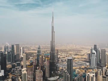 Luxury Adventure Tour in Dubai and Abu Dhabi for Couples