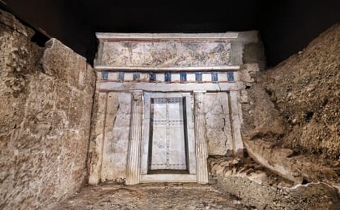 Private Day Trip from Thessaloniki to Edessa and Vergina