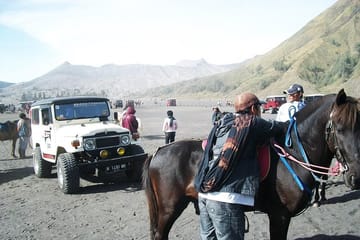 Jogja Bromo 4 Days Tour