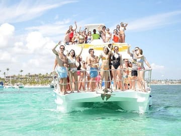 Premium Day Tour to Saona Island from Punta Cana