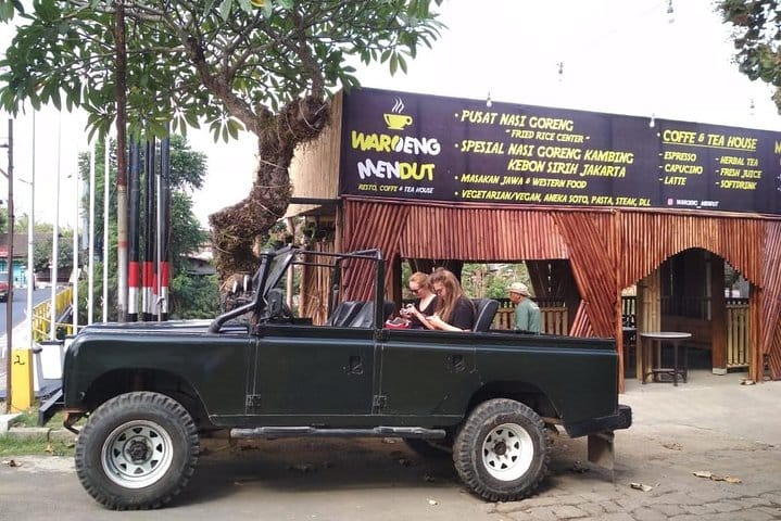 Borobudur Sunrise Merapi Volcano Tour