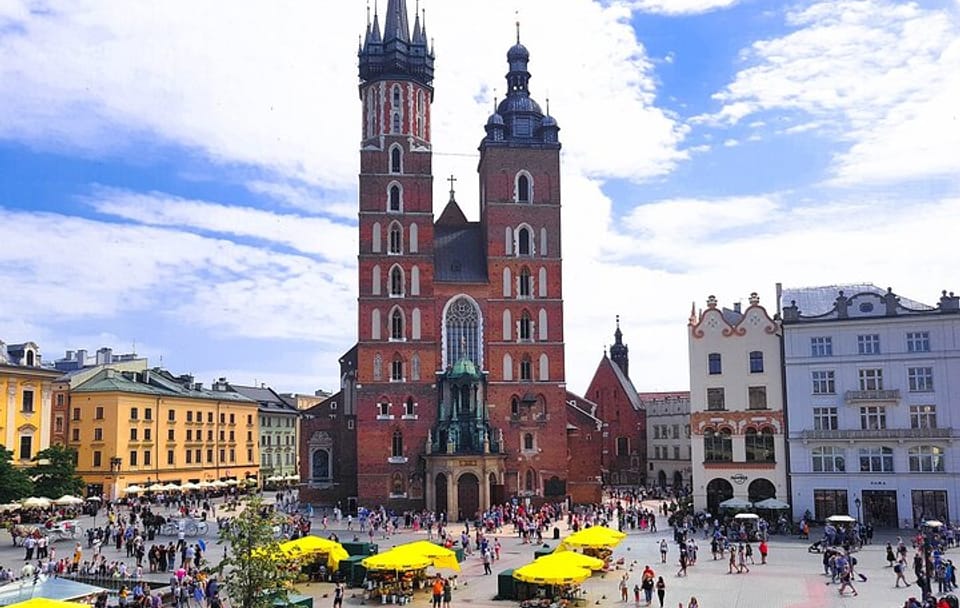 Private Walking Tour of Kraków's UNESCO Old Town and Landmarks