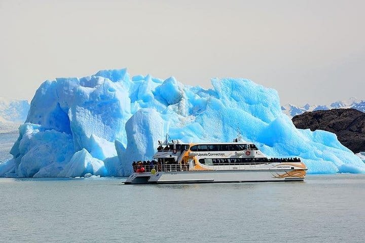 All Glaciers Navigation from El Calafate 4