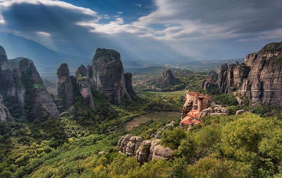 3 Days Private Tour: Delphi & Meteora