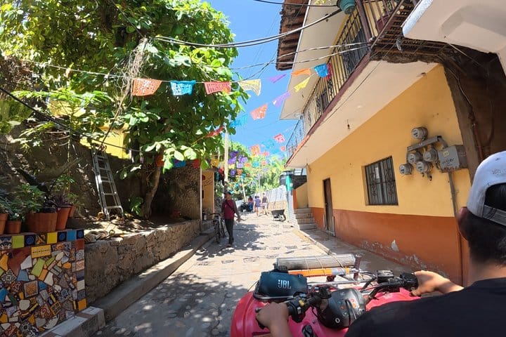 Taste of Jalisco: Tour to Taverna de Raicilla from Yelapa! 9