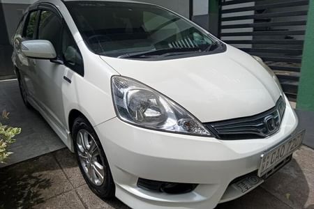 Taxis From Airport to Any Hotel in Colombo City Limit