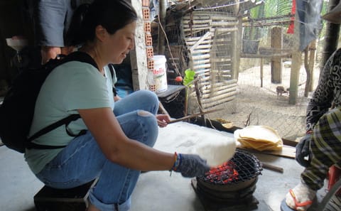 Electric Scooter Tour and Art Workshop in Hoi An