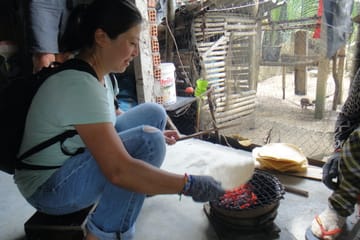 Electric Scooter Tour and Art Workshop in Hoi An