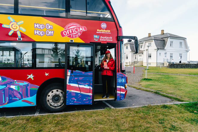 Hop On - Hop Off - City Sightseeing 24 hours 3
