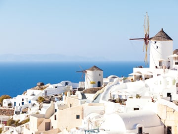 8-Day Cultural Tour of Athens, Delphi, Meteora, and Santorini