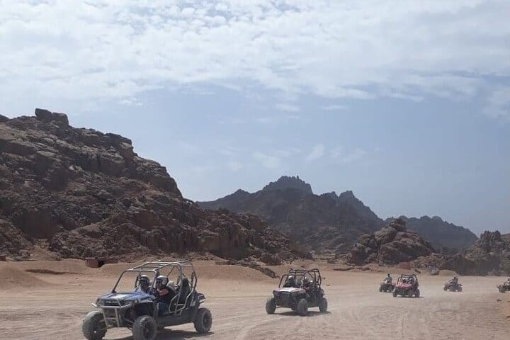 Full-Day Safari Adventure in Hurghada with Pick Up and Dinner 9