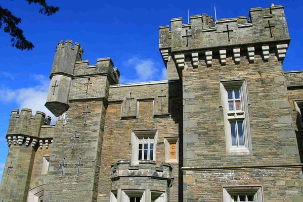 Beatrix Potter: Afternoon Half Day All-Inclusive Tour with an Expert Guide and lake cruise