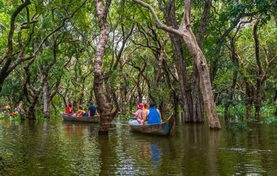 Floating Village and Siem Reap City Tuk-Tuk Tour