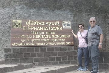 Cultural Overland Tour from Mumbai to Delhi with Agra and Ajanta