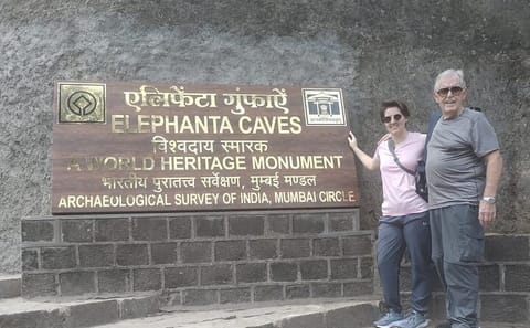 Cultural Overland Tour from Mumbai to Delhi with Agra and Ajanta